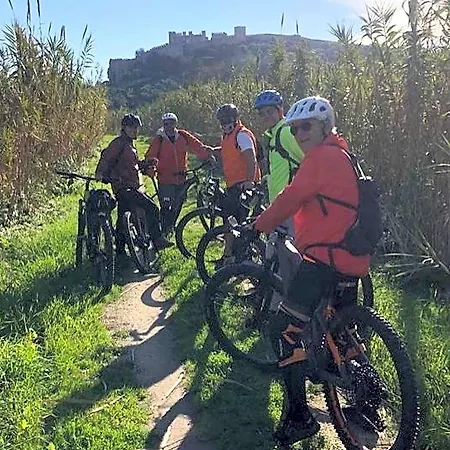 Nocleg ze śniadaniem Bedebike 3*